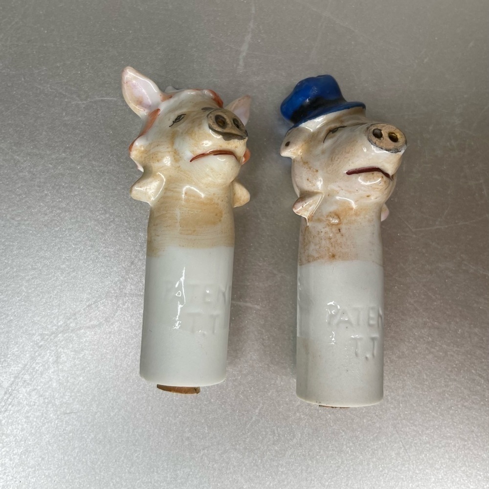 Vintage Pig Salt Pepper Shakers Skinny Pig Patent TT Bonnet & Hat Pig Set